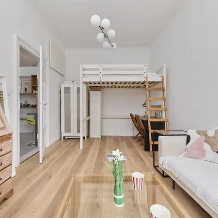 Cosy With Mezzanine By Renters Apartament Wrocław